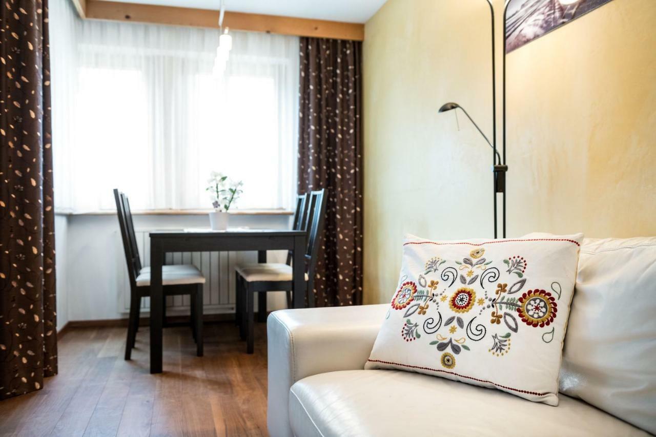 לה ואלה Apartments Tino מראה חיצוני תמונה